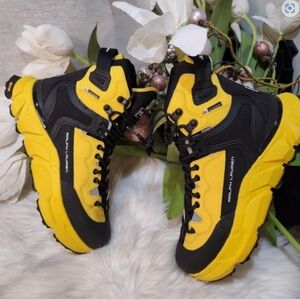 Waterproof sports shoes and boots